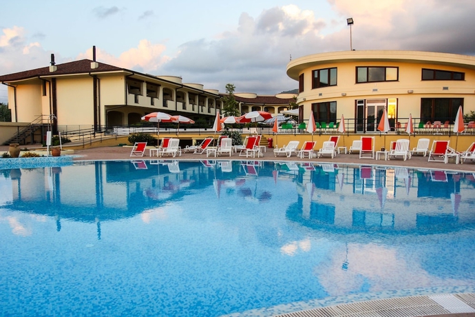 Imagen general del Hotel Resort Lido degli Aranci. Foto 1