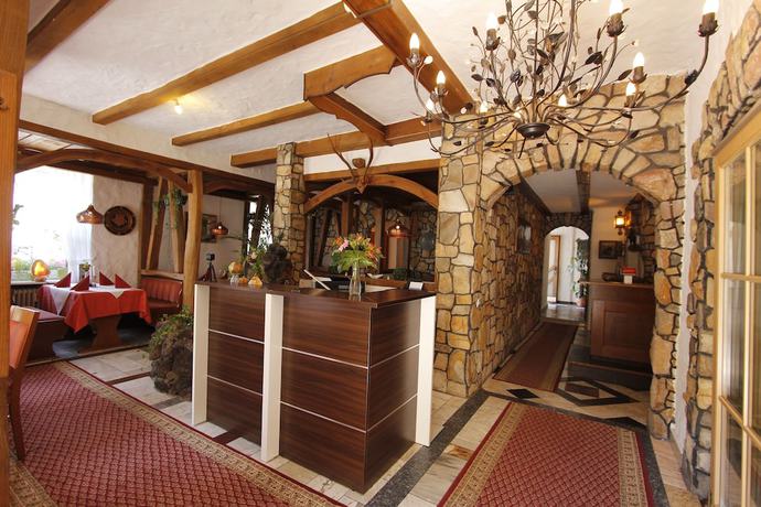 Imagen de los interiores del Hotel Restaurant Adria - Stuben. Foto 19