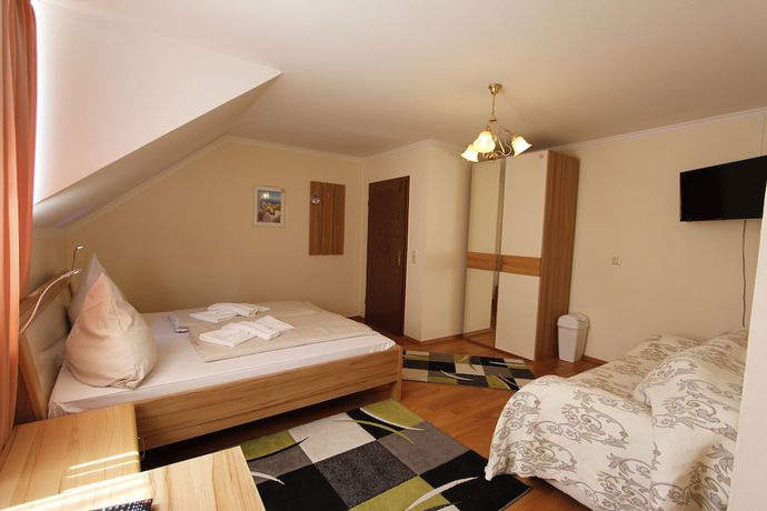 Imagen de la habitación del Hotel Restaurant Adria - Stuben. Foto 14