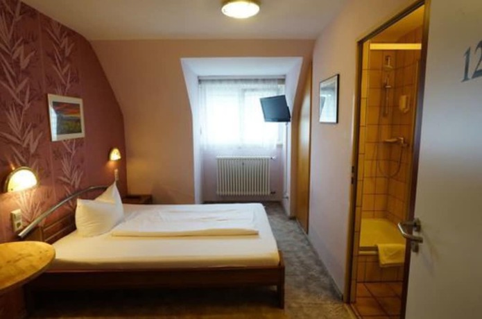 Imagen de la habitación del Hotel Restaurant B&auml;ren, Breisach. Foto 6