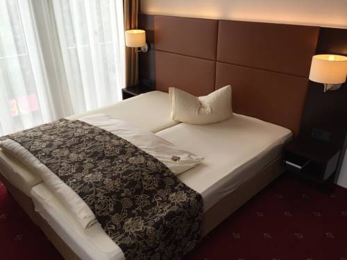 Imagen de la habitación del Hotel Restaurant B&auml;rengarten. Foto 7