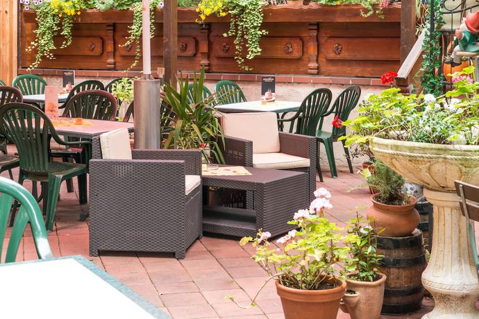 Imagen del bar/restaurante del Hotel Restaurant Caf&eacute; Waldhof. Foto 6