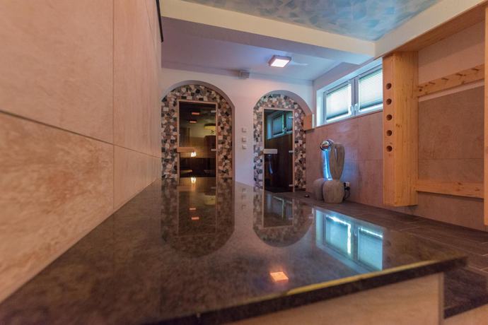 Imagen de la piscina del Hotel Restaurant Caf&eacute; Waldhof. Foto 19