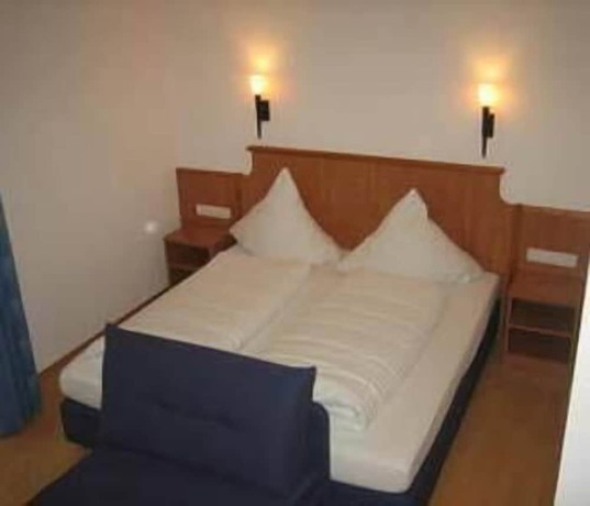 Imagen de la habitación del Hotel Restaurant Caf&eacute; Waldhof. Foto 15