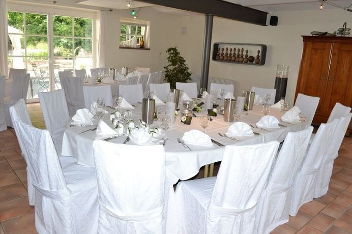 Imagen de los interiores del Hotel - Restaurant Dammühle. Foto 18