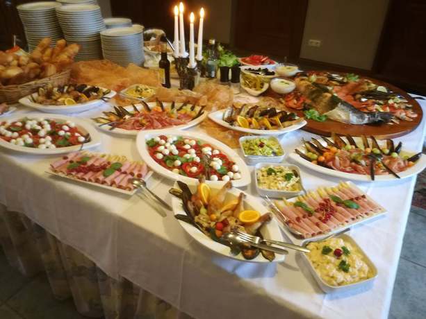 Imagen del bar/restaurante del Hotel Restaurant Denis. Foto 4