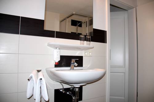 Imagen de la habitación del Hotel Restaurant Engel. Foto 7