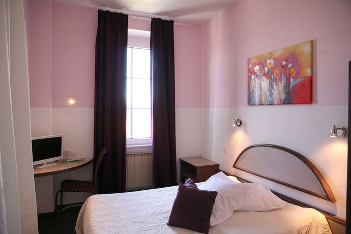 Imagen de la habitación del Hotel Restaurant Ernenwein. Foto 5