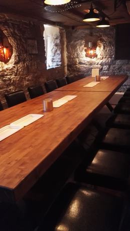 Imagen de los interiores del Hotel Restaurant Es L&auml;mmche. Foto 16