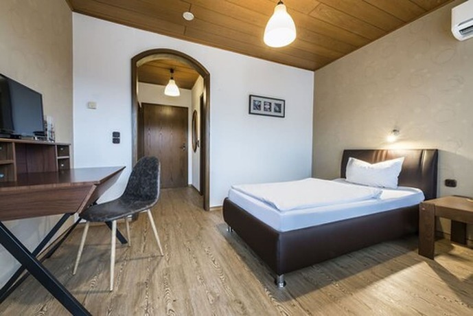 Imagen de la habitación del Hotel Restaurant Es L&auml;mmche. Foto 13