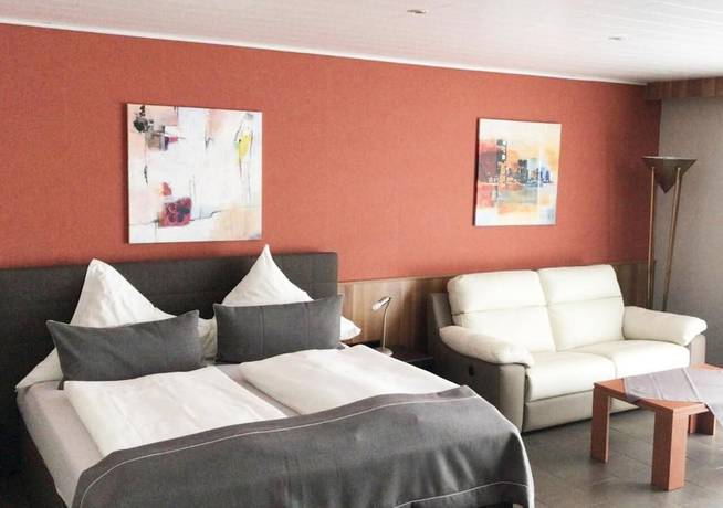 Imagen de la habitación del Hotel Restaurant Haus Schieferstein. Foto 13