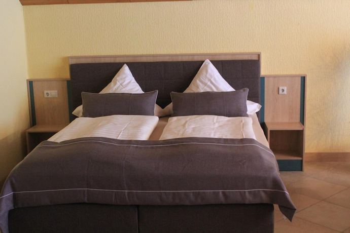 Imagen de la habitación del Hotel Restaurant Haus Schieferstein. Foto 15