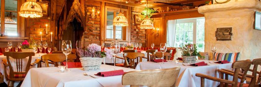 Imagen del bar/restaurante del Hotel Restaurant Jagdhof. Foto 6