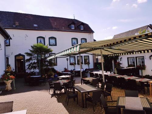 Imagen general del Hotel Restaurant J&auml;gerhof, Dueren. Foto 2
