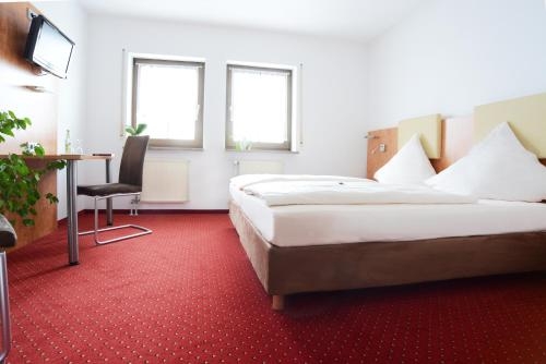 Imagen de la habitación del Hotel Restaurant J&auml;gerhof, Roth. Foto 9