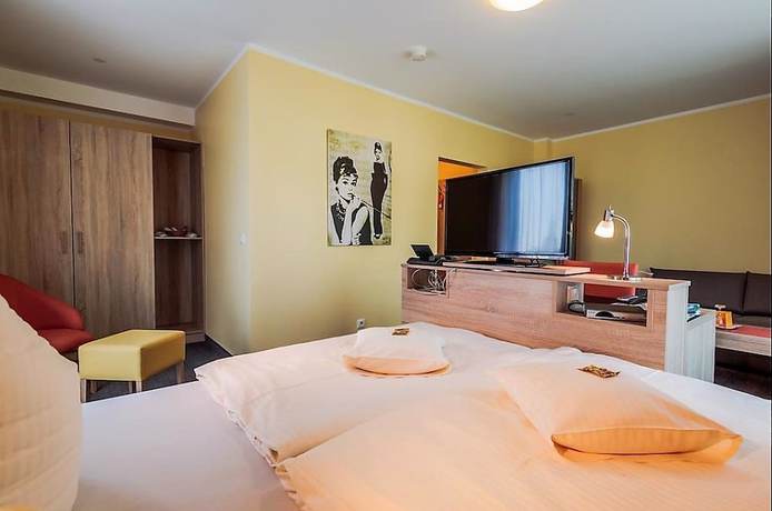 Imagen de la habitación del Hotel Restaurant Kasserolle. Foto 17