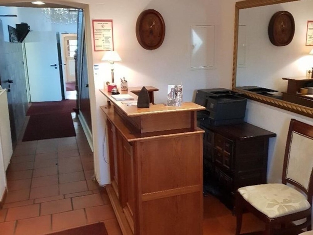 Imagen de los interiores del Hotel Restaurant Knechtstedener Hof. Foto 18