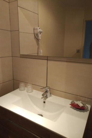 Imagen de la habitación del Hotel Restaurant Le Repère. Foto 11