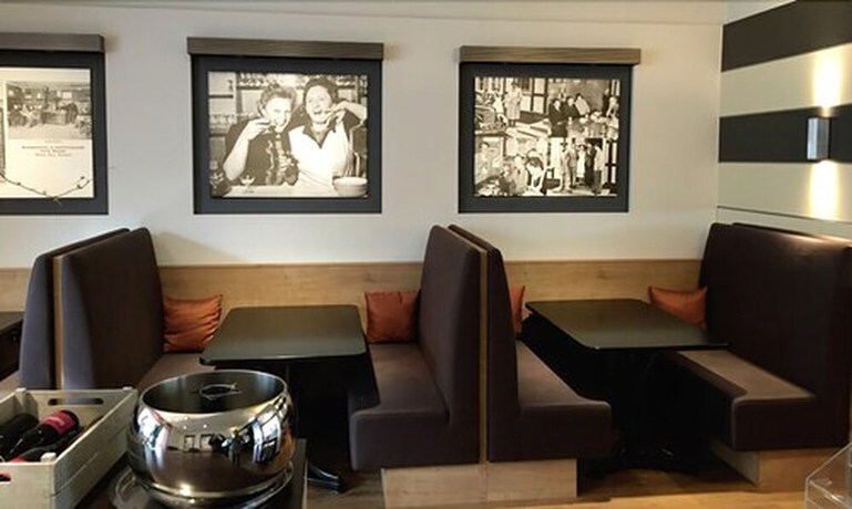 Imagen de los interiores del Hotel Restaurant Reuter. Foto 10