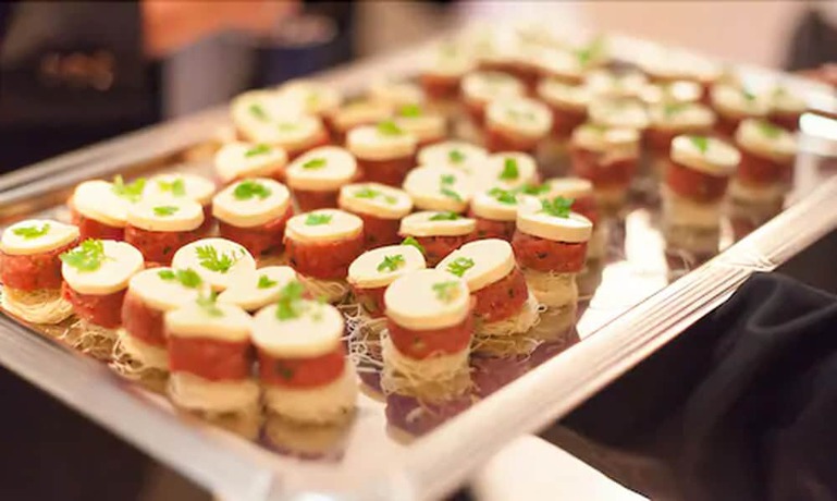 Imagen del bar/restaurante del Hotel Restaurant Reuter. Foto 2