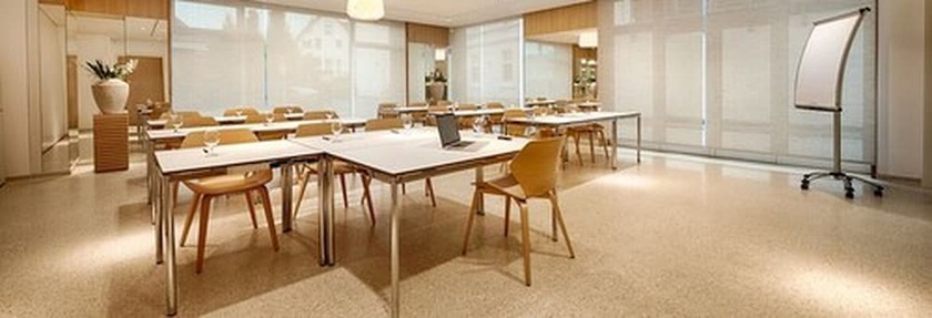 Imagen de los interiores del Hotel Restaurant Reuter. Foto 11