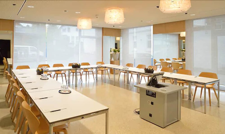 Imagen de los interiores del Hotel Restaurant Reuter. Foto 12