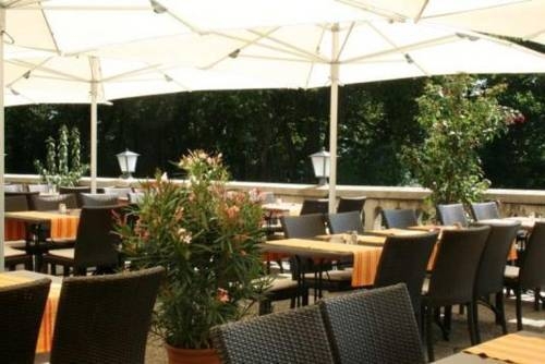 Imagen general del Hotel Restaurant Schweizerhaus. Foto 11