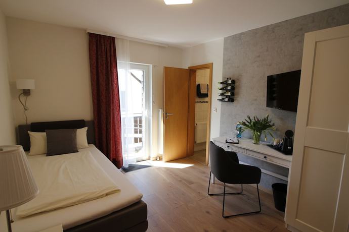 Imagen de la habitación del Hotel Restaurant Sonnenlay. Foto 12