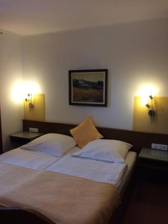 Imagen general del Hotel Restaurant Tonino. Foto 5