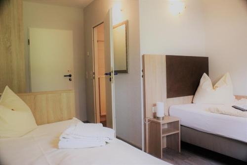Imagen de la habitación del Hotel Restaurant T&uuml;xen. Foto 9