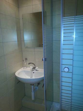 Imagen de la habitación del Hotel Restaurant Vue-des-alpes. Foto 3