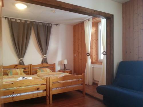 Imagen de la habitación del Hotel Restaurant Vue-des-alpes. Foto 7