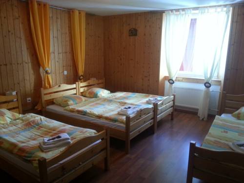 Imagen de la habitación del Hotel Restaurant Vue-des-alpes. Foto 10