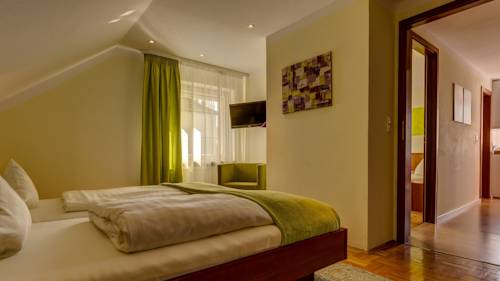 Imagen de la habitación del Hotel Restaurant Weihenstephaner Stuben. Foto 11
