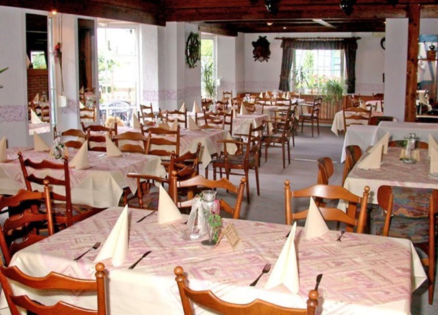 Imagen del bar/restaurante del Hotel Restaurant Zum Dorfkrug. Foto 5