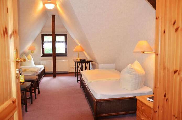 Imagen de la habitación del Hotel Restaurant Zur Hallenburg. Foto 12