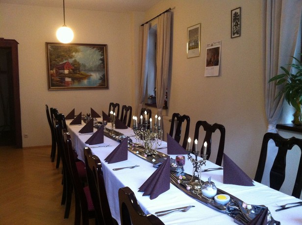 Imagen del bar/restaurante del Hotel Restaurant Zur Hallenburg. Foto 3