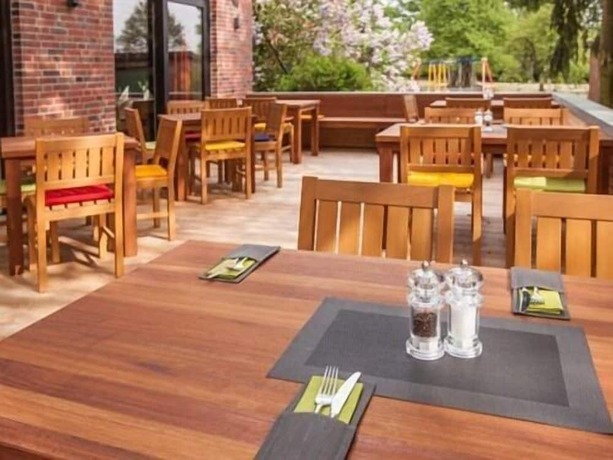 Imagen de los exteriores del Hotel Restaurant Zur Linde. Foto 10