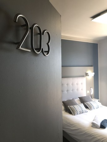 Imagen de la habitación del Hotel Restaurant la Calanque. Foto 5