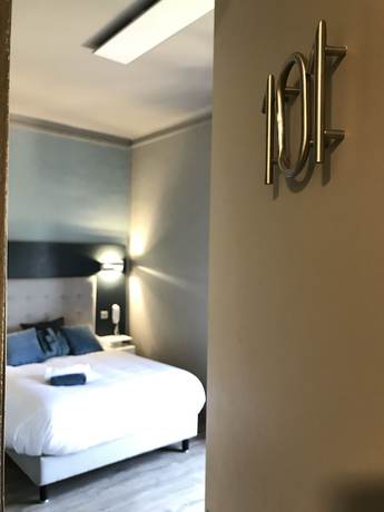 Imagen de la habitación del Hotel Restaurant la Calanque. Foto 10