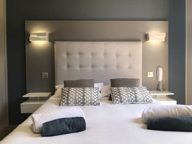 Imagen de la habitación del Hotel Restaurant la Calanque. Foto 18