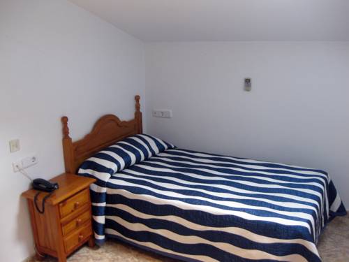 Imagen de la habitación del Hotel Restaurante Campomar. Foto 11