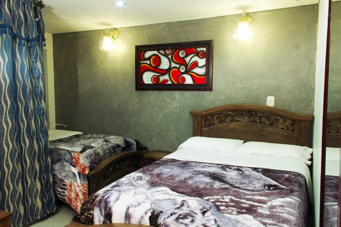 Imagen de la habitación del Hotel Restaurante El Madro&ntilde;o Chia. Foto 8