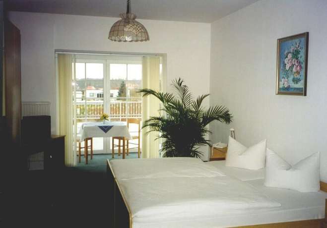 Imagen de la habitación del Hotel Reuterhof, Neu-J&uuml;rgenstorf. Foto 8