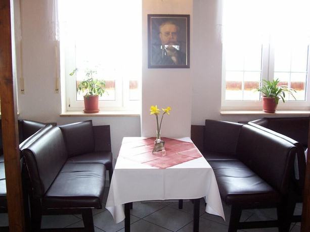 Imagen del bar/restaurante del Hotel Reuterhof, Neu-J&uuml;rgenstorf. Foto 6