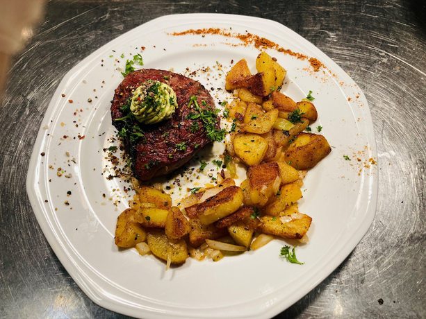 Imagen del bar/restaurante del Hotel Rheingraf. Foto 2