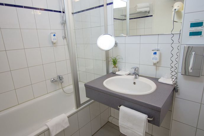 Imagen de la habitación del Hotel Rheinpark Rees. Foto 16