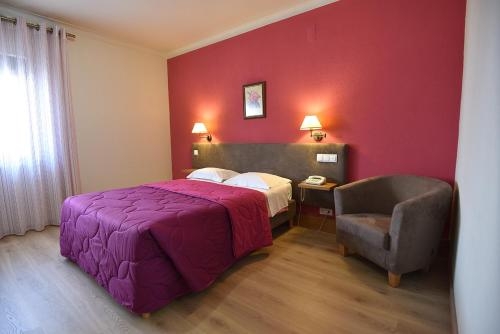 Imagen de la habitación del Hotel Ribadouro. Foto 7