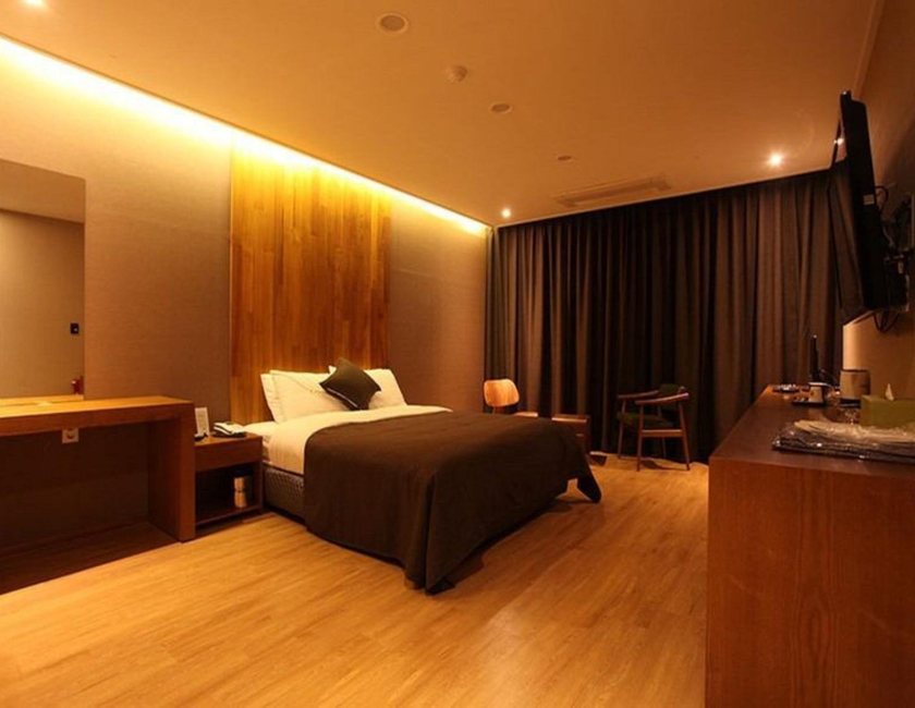 Imagen general del Hotel Rich. Foto 6
