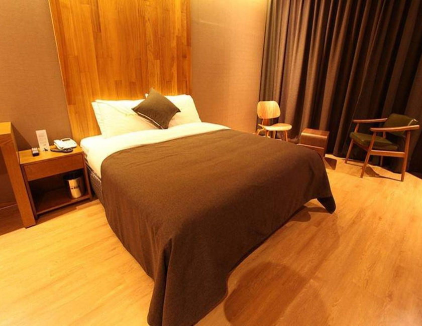 Imagen general del Hotel Rich. Foto 8